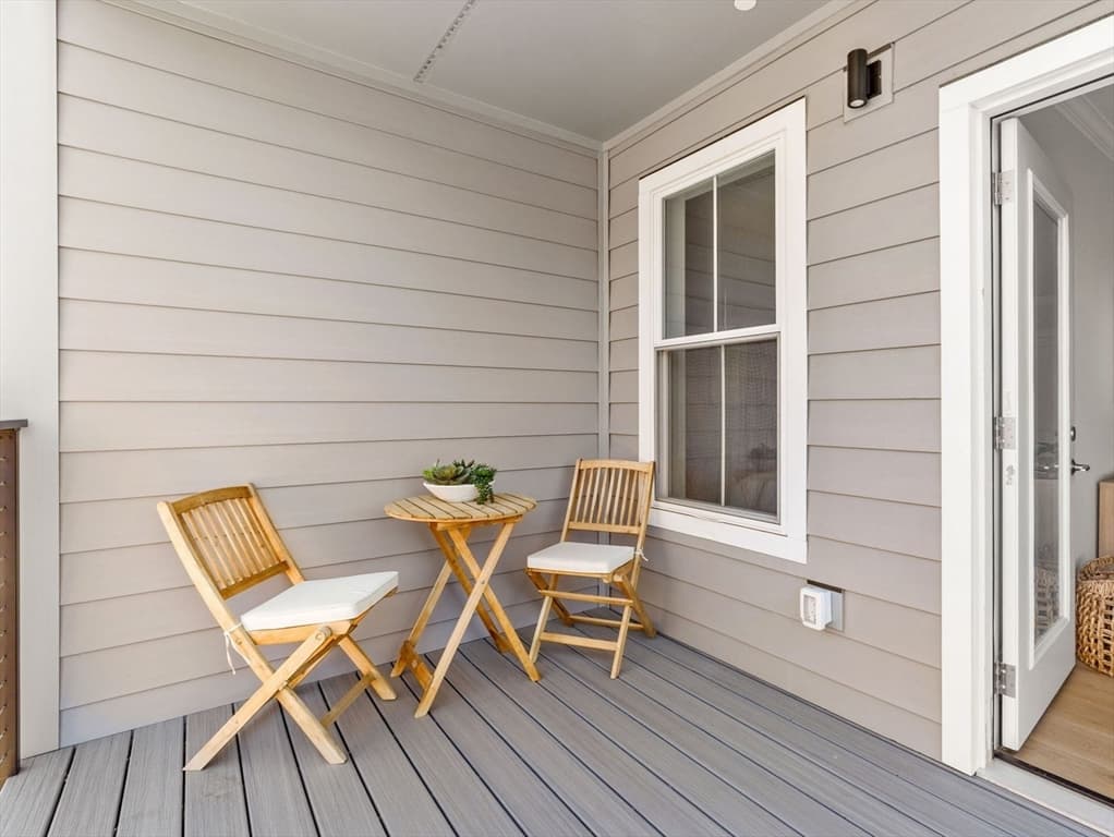 Condominium at 16 Franklin # 1502, Salem MA 01970, photo 8 of 24