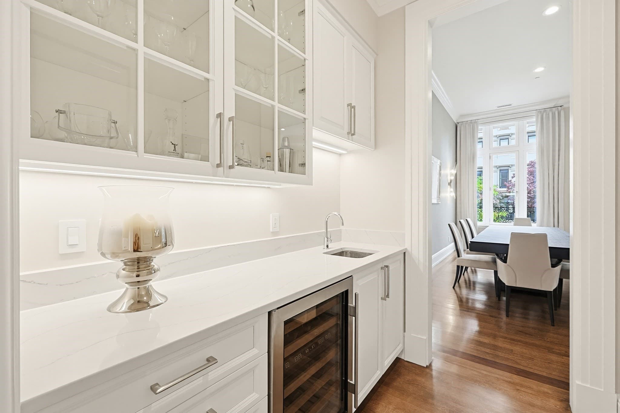 Condominium at 128 Beacon Street # B, Boston MA 02116, photo 12 of 29