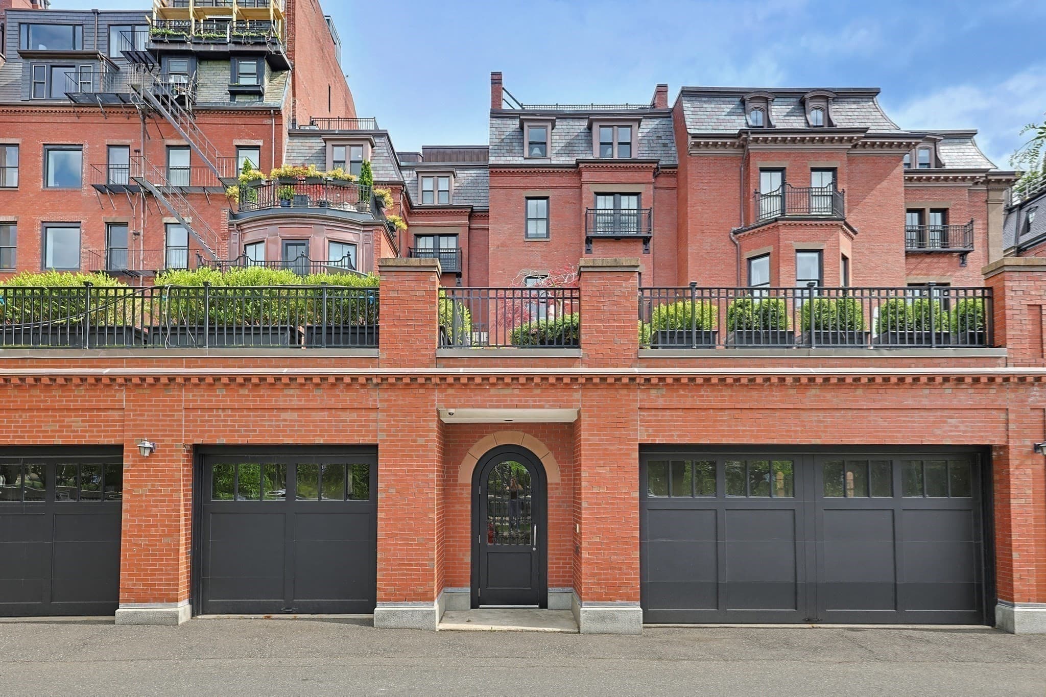 Condominium at 128 Beacon Street # B, Boston MA 02116, photo 26 of 29