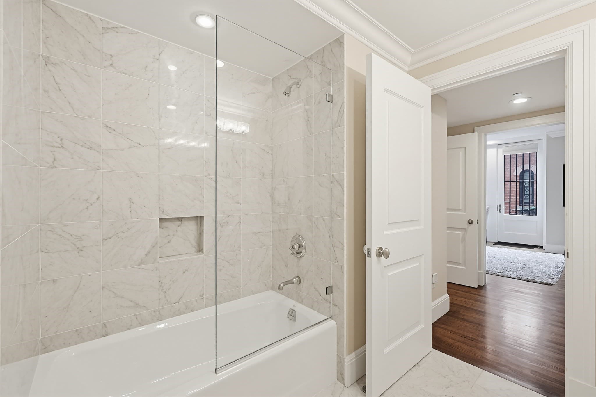 Condominium at 128 Beacon Street # B, Boston MA 02116, photo 20 of 29