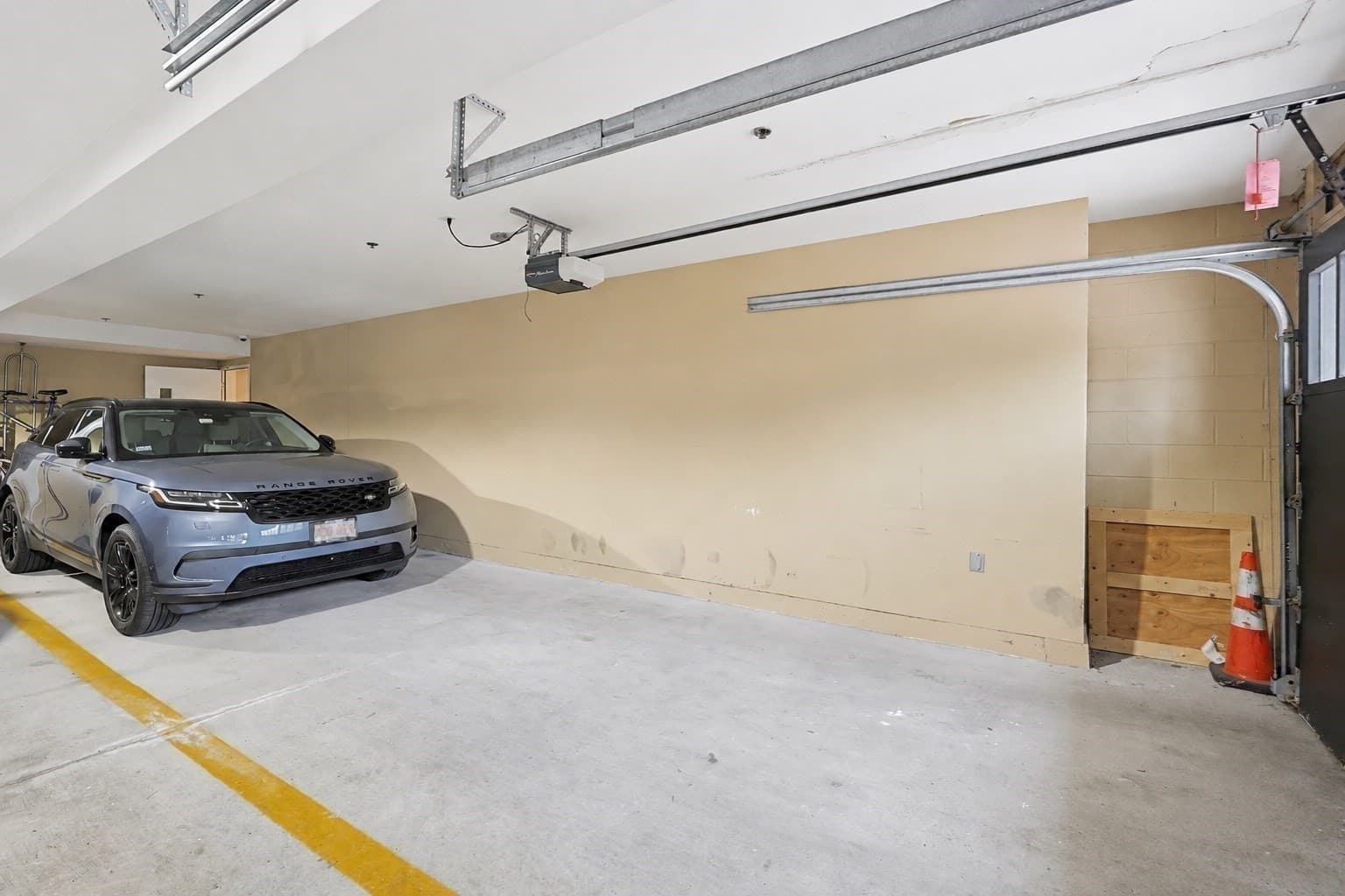 Condominium at 128 Beacon Street # B, Boston MA 02116, photo 25 of 29