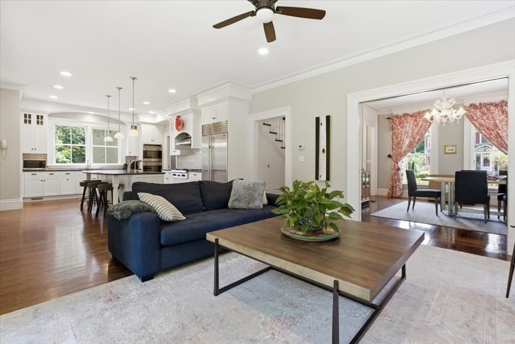Single Family Residence at 7 Locust Ave, Lexington MA 02421, Lexington, photo 14 of 42