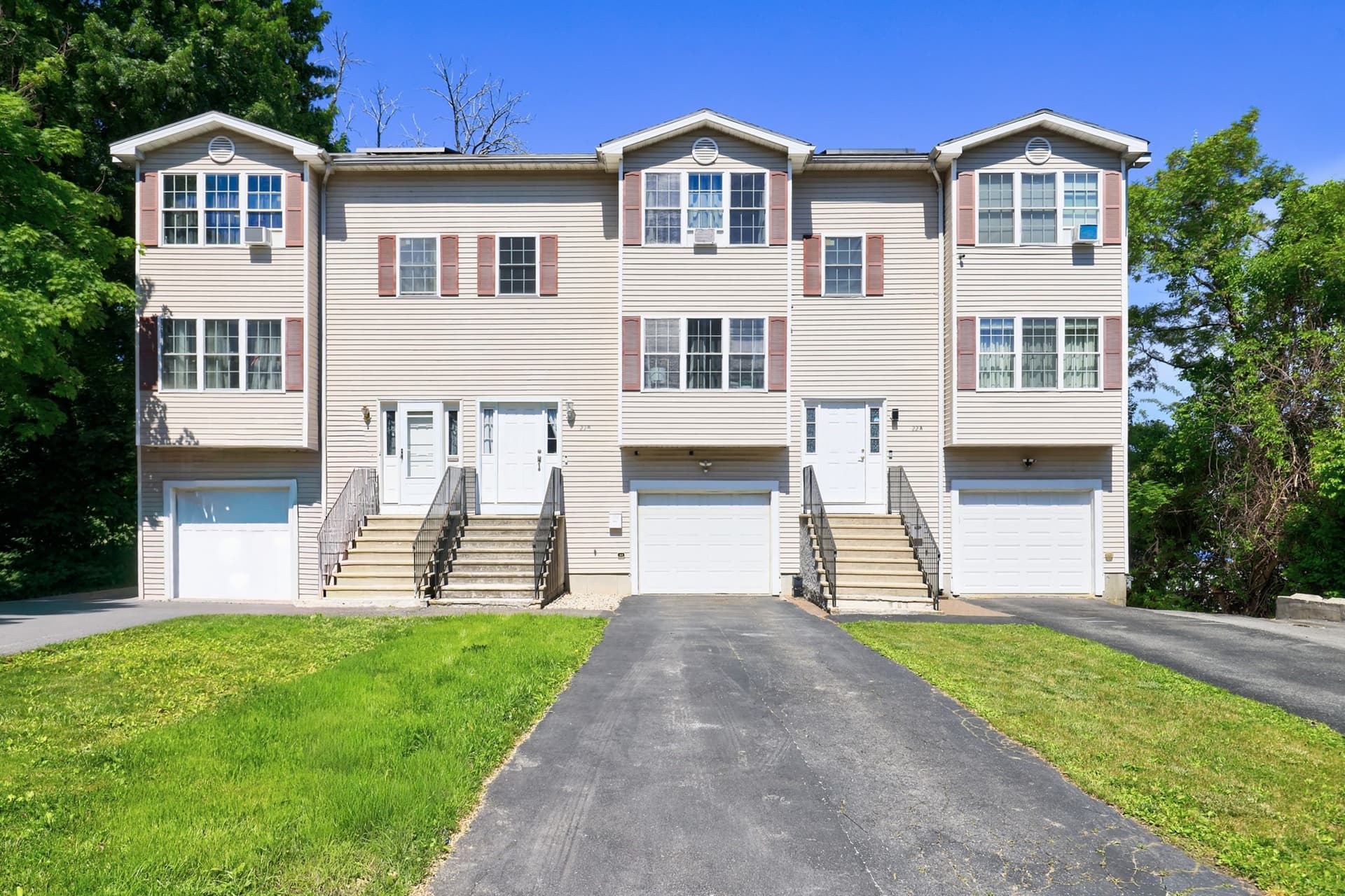 22-B Bancroft St, Worcester MA 01610