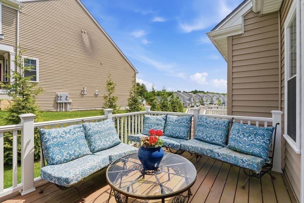 114 Orchard Dr # 8, Sudbury MA 01776 photo 17