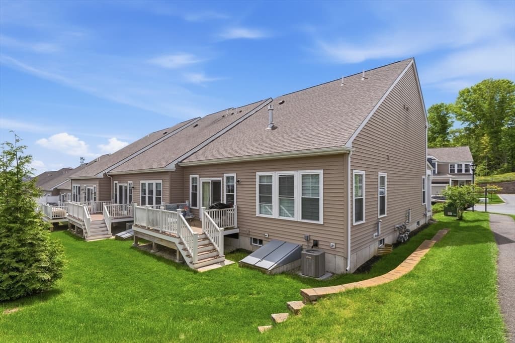 114 Orchard Dr # 8, Sudbury MA 01776 photo 19