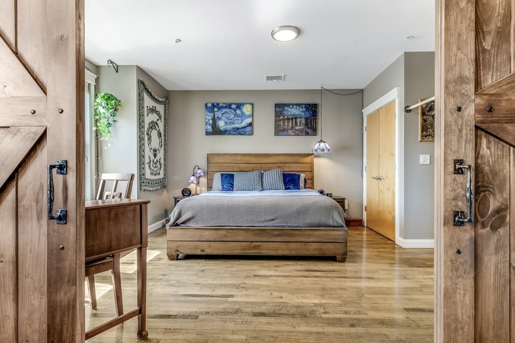 21 Park St # 2, Somerville MA 02143 photo 9