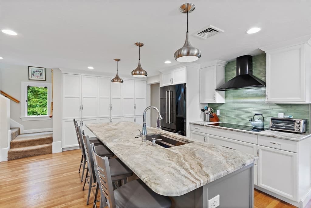 145 Meadowbrook Rd, Needham MA 02492 photo 10