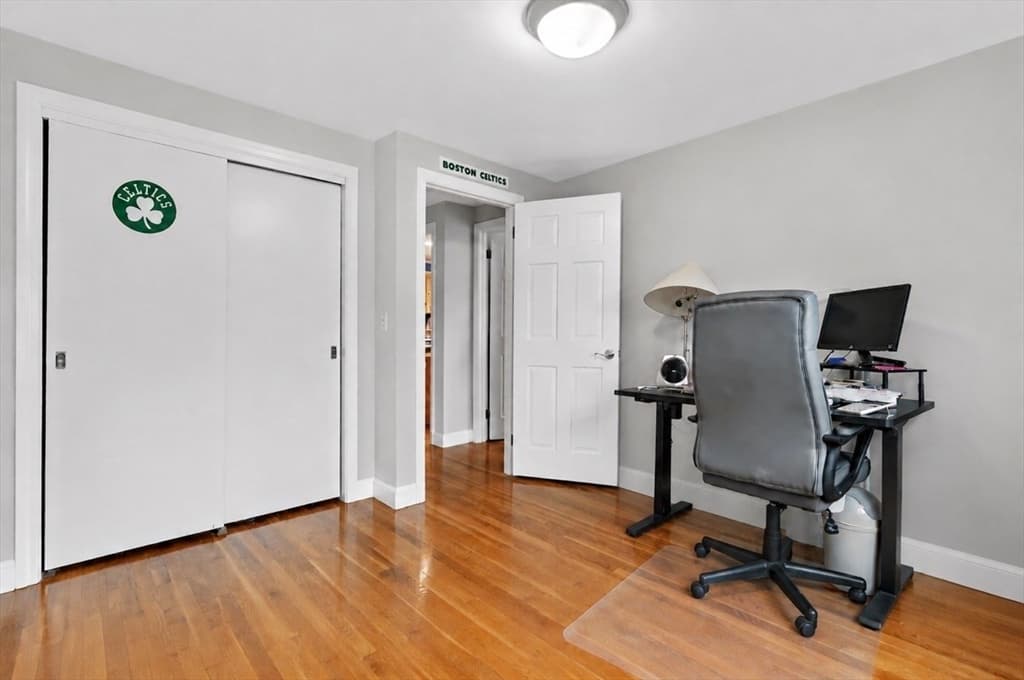 145 Meadowbrook Rd, Needham MA 02492 photo 33