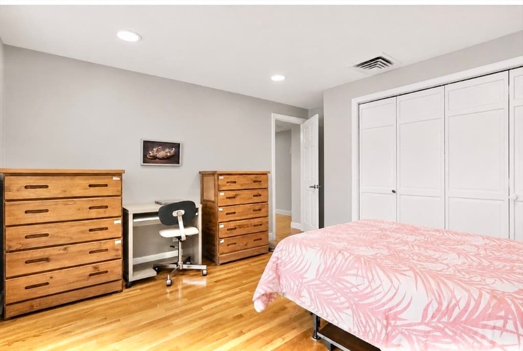 145 Meadowbrook Rd, Needham MA 02492 photo 29