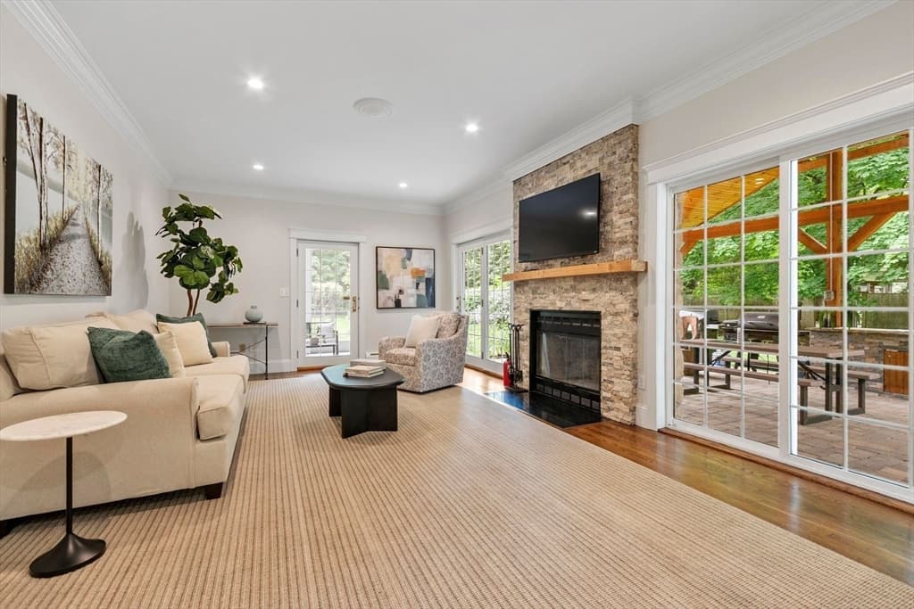 263 Elm St, Concord MA 01742 photo 6