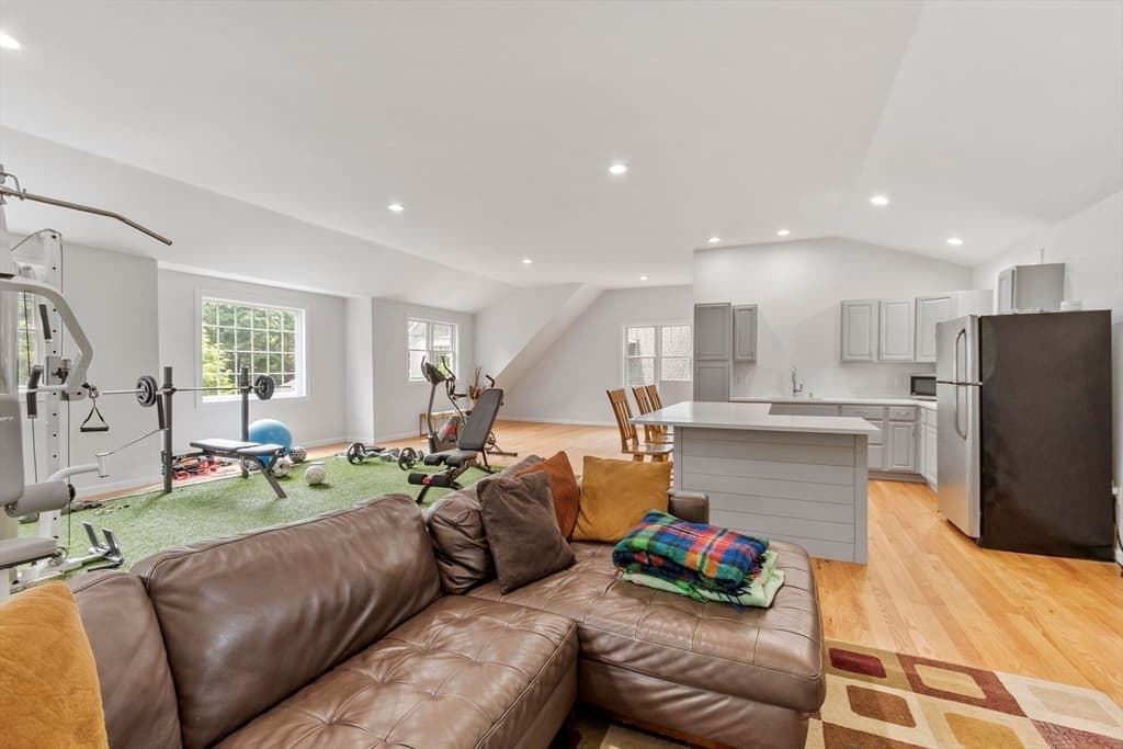 263 Elm St, Concord MA 01742 photo 36