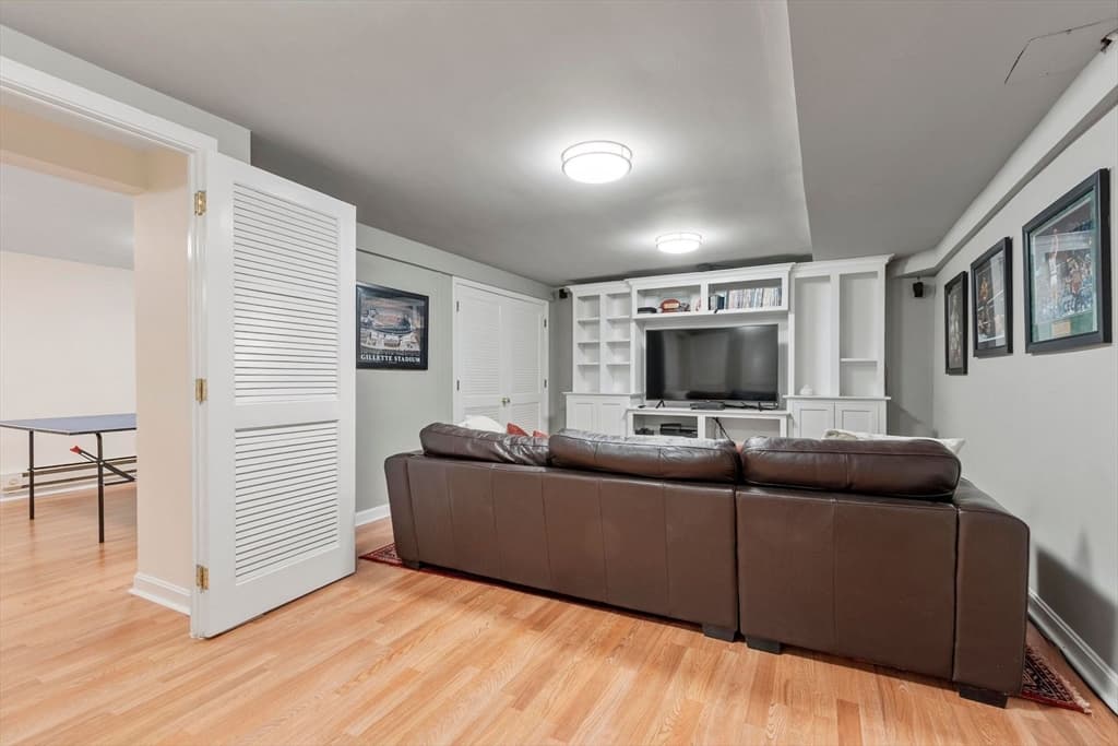 263 Elm St, Concord MA 01742 photo 32
