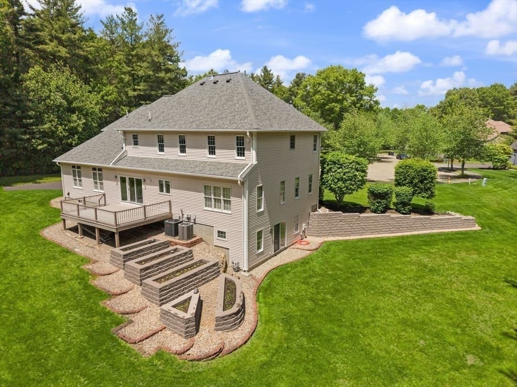 Single Family Residence at 18 Terrapin Ln, Sharon MA 02067, Sharon, photo 34 of 39