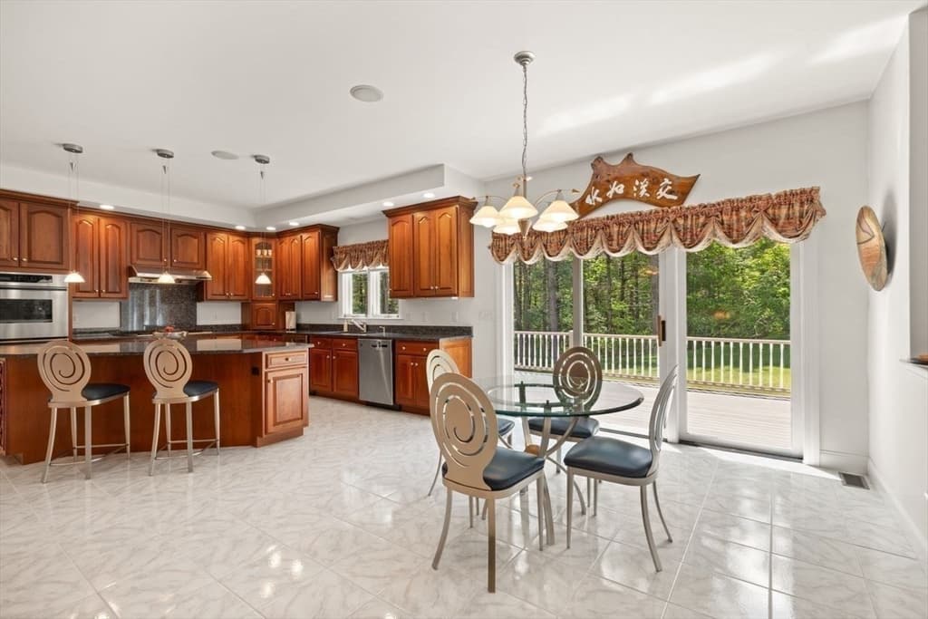 Single Family Residence at 18 Terrapin Ln, Sharon MA 02067, Sharon, photo 14 of 39