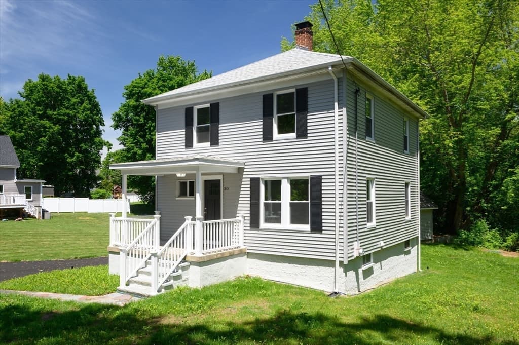 30 Grant St, West Bridgewater MA 02379 photo 2