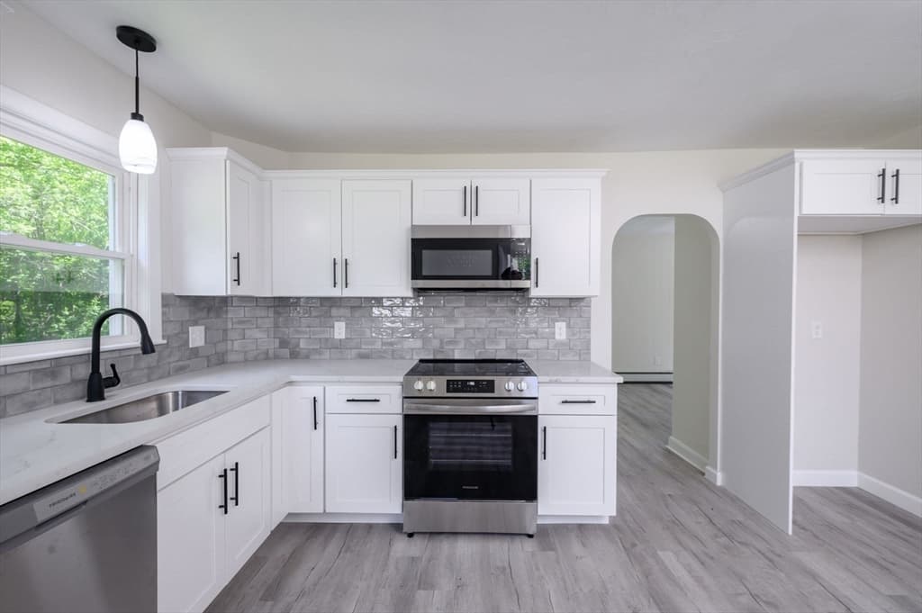 30 Grant St, West Bridgewater MA 02379 photo 12