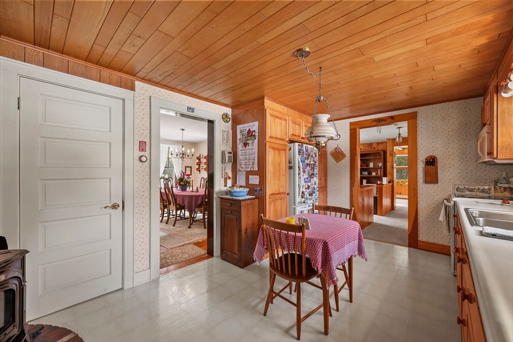 Single Family Residence at 138 Hillsdale Rd, Egremont MA 01258, photo 8 of 42