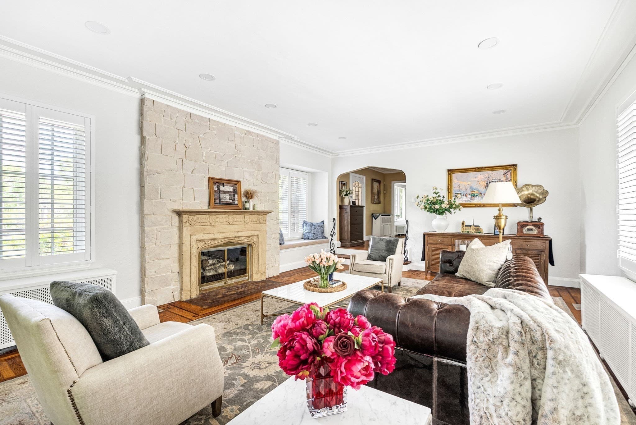 Single Family Residence at 518 Newton St, Brookline MA 02467, photo 8 of 42