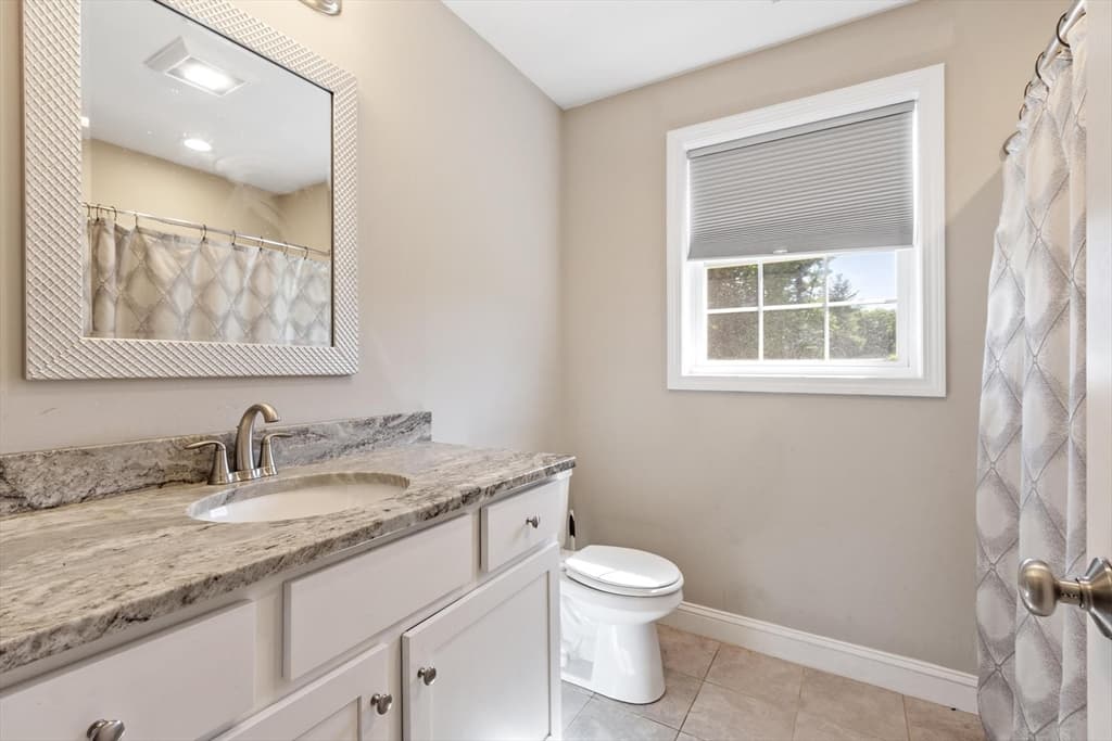 1016 Whipple Rd, Tewksbury MA 01876 photo 33