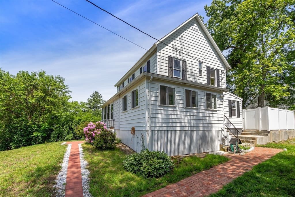 Single Family Residence at 13 Highland Rd, Middleton MA 01949, Middleton, photo 22 of 28