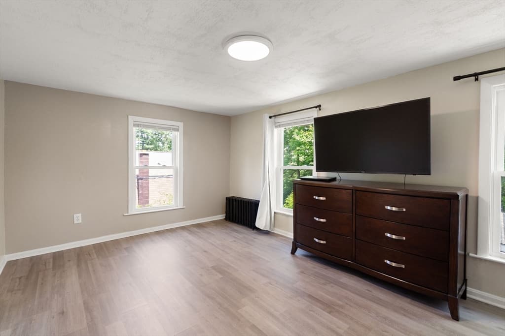 Single Family Residence at 13 Highland Rd, Middleton MA 01949, Middleton, photo 14 of 28