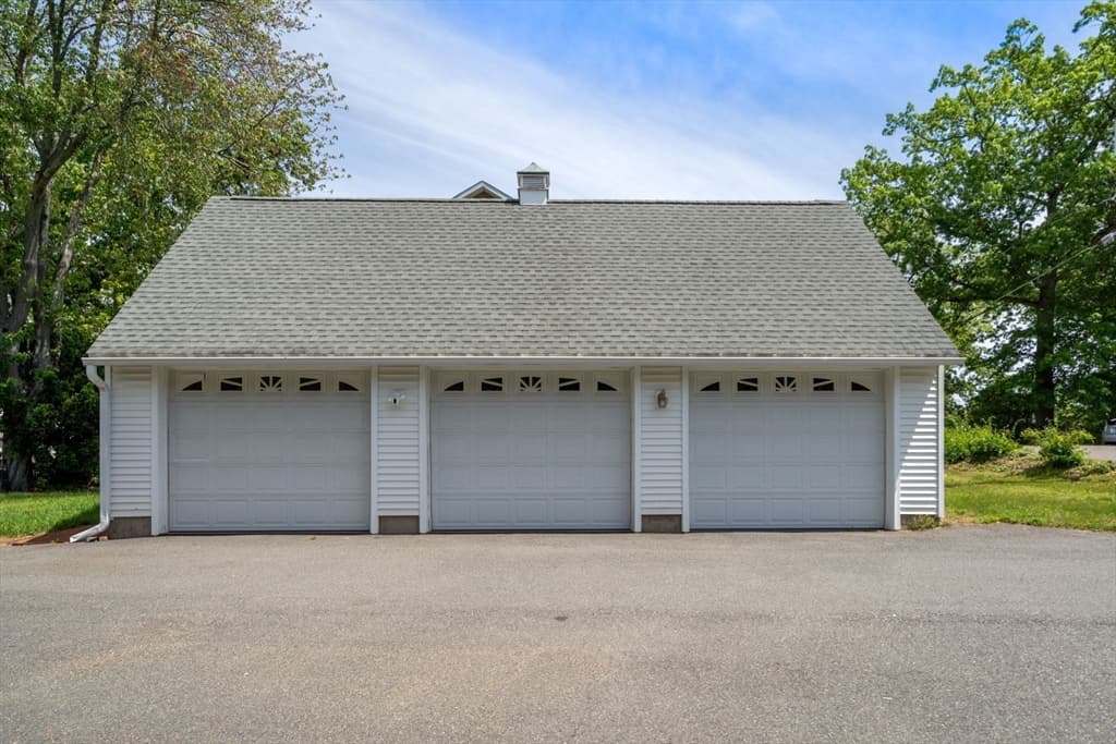 Single Family Residence at 13 Highland Rd, Middleton MA 01949, Middleton, photo 25 of 28