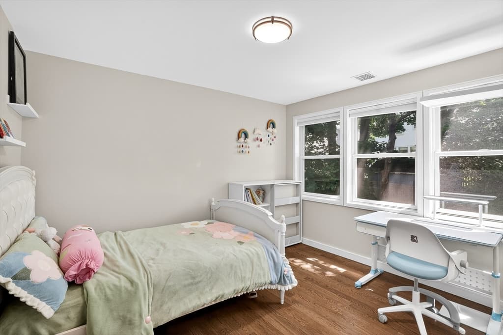 Single Family Residence at 142 Edinboro St, Newton MA 02460, Newton, photo 26 of 40