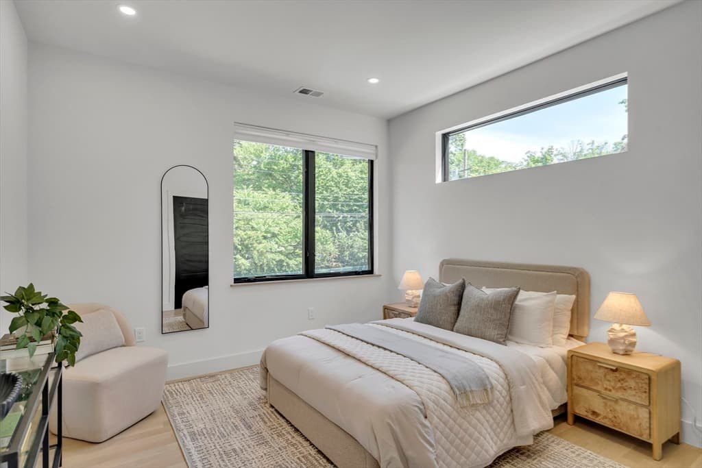 Single Family Residence at 1242 Beacon St, Newton MA 02468, Newton, photo 20 of 28