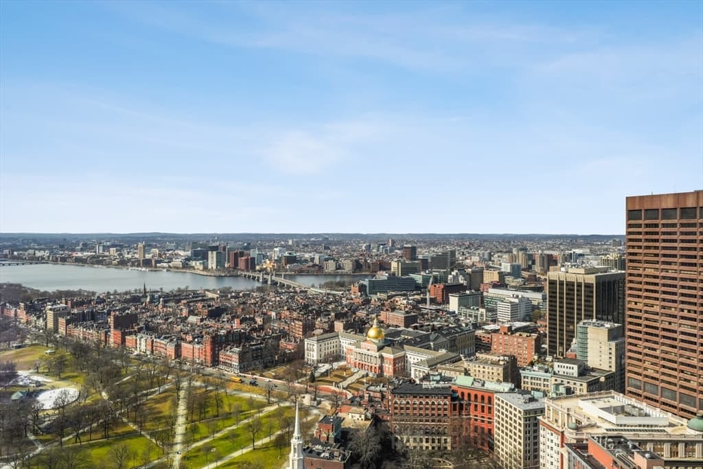 Condominium at 1 Franklin Street # 4802, Boston MA 02110, photo 9 of 42