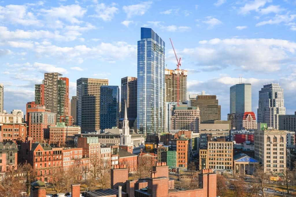 Condominium at 1 Franklin Street # 4802, Boston MA 02110, photo 41 of 42