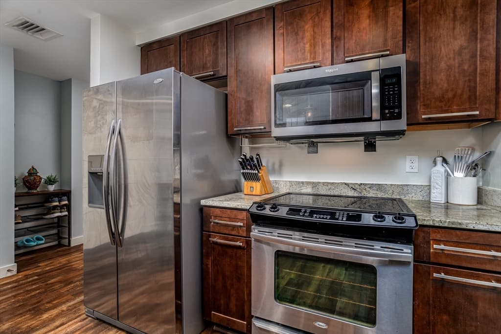 48 Water St # 405, Worcester MA 01604 photo 2