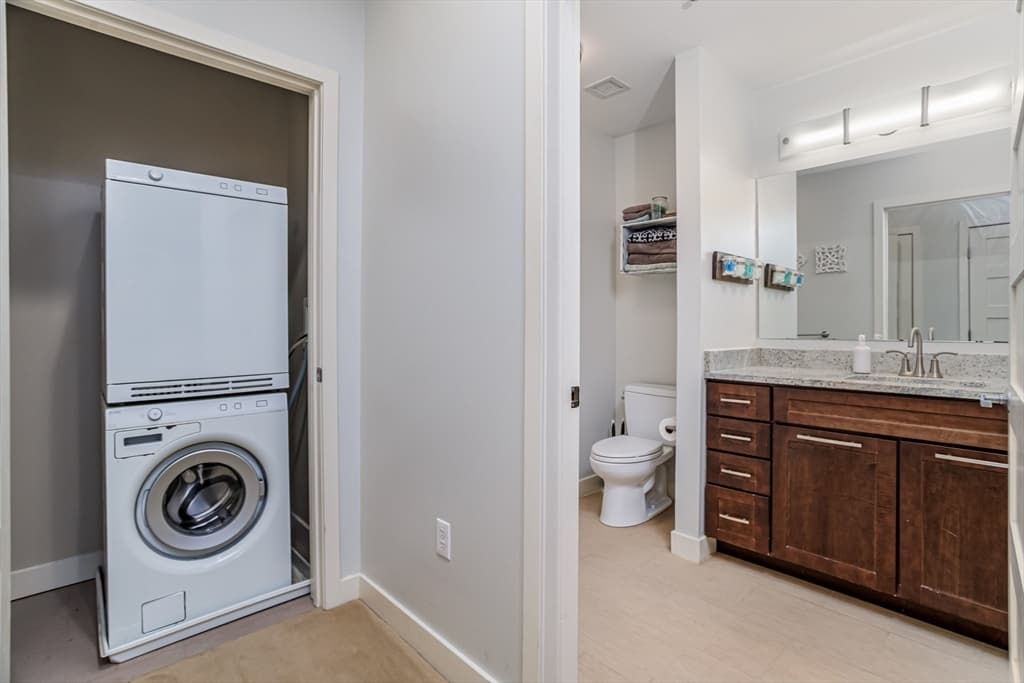 48 Water St # 405, Worcester MA 01604 photo 11
