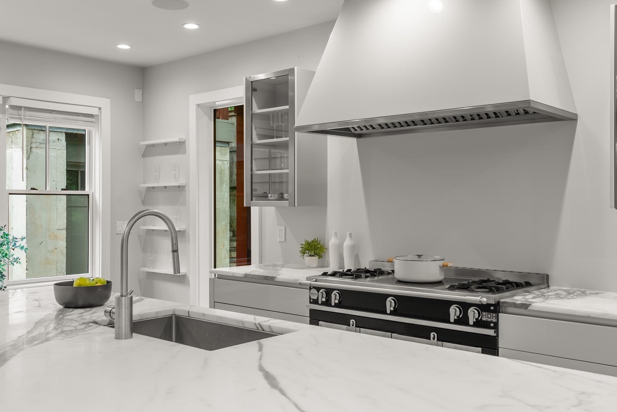 Condominium at 24 Sigourney St # 2, Boston MA 02130, photo 10 of 42