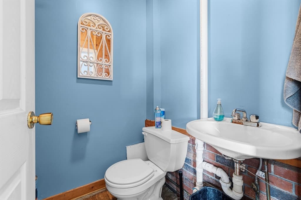 22 County St, New Bedford MA 02744 photo 6