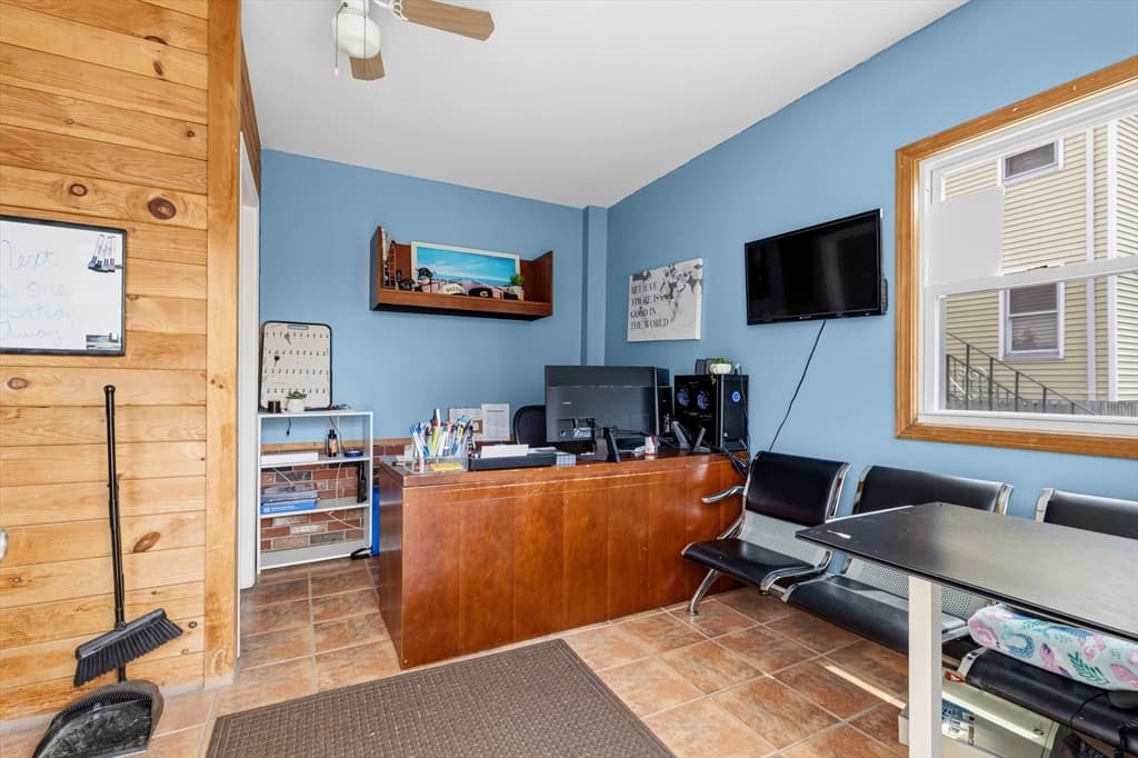 22 County St, New Bedford MA 02744 photo 9