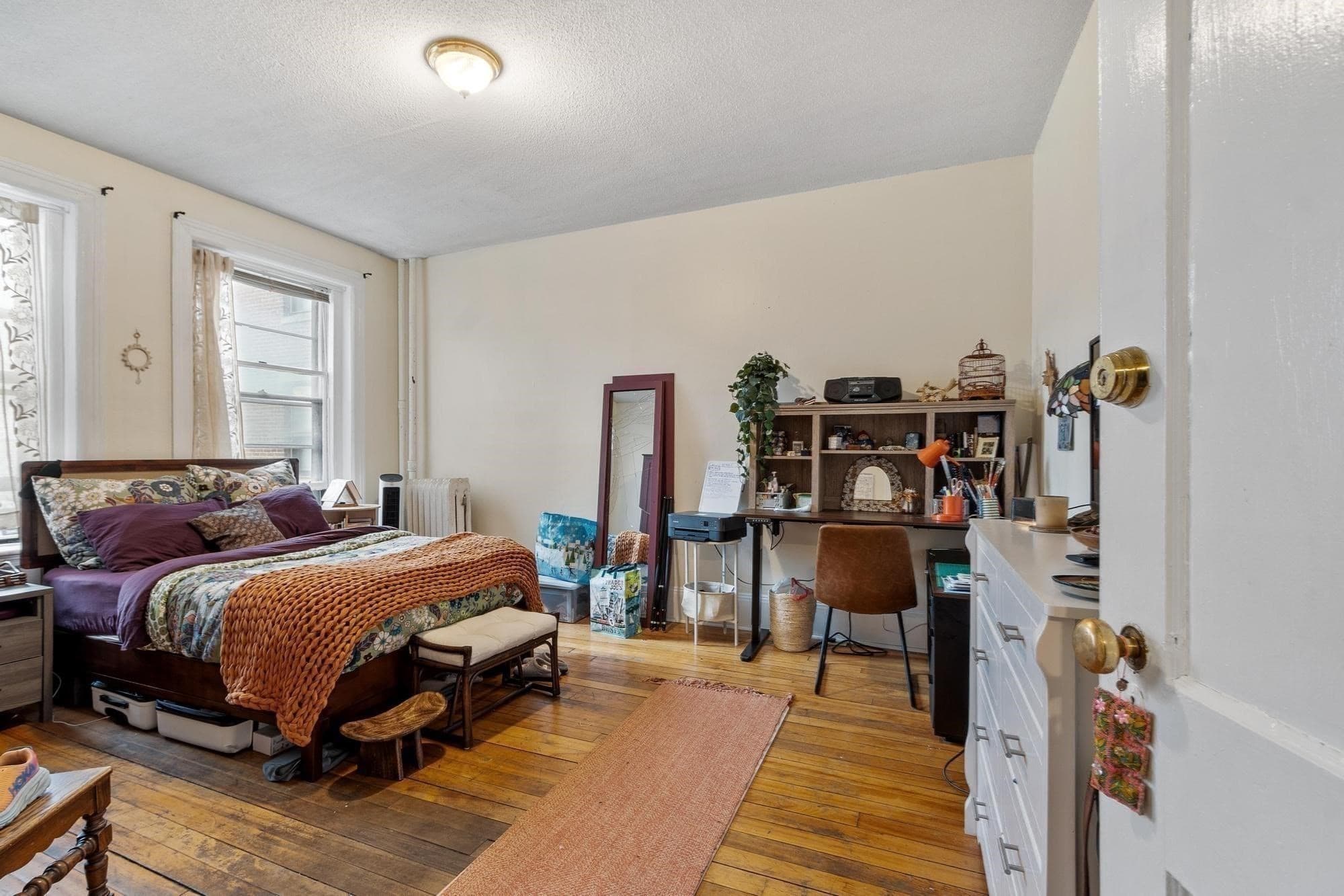 Condominium at 16 Glenville Ave # 1, Boston MA 02134, photo 14 of 18
