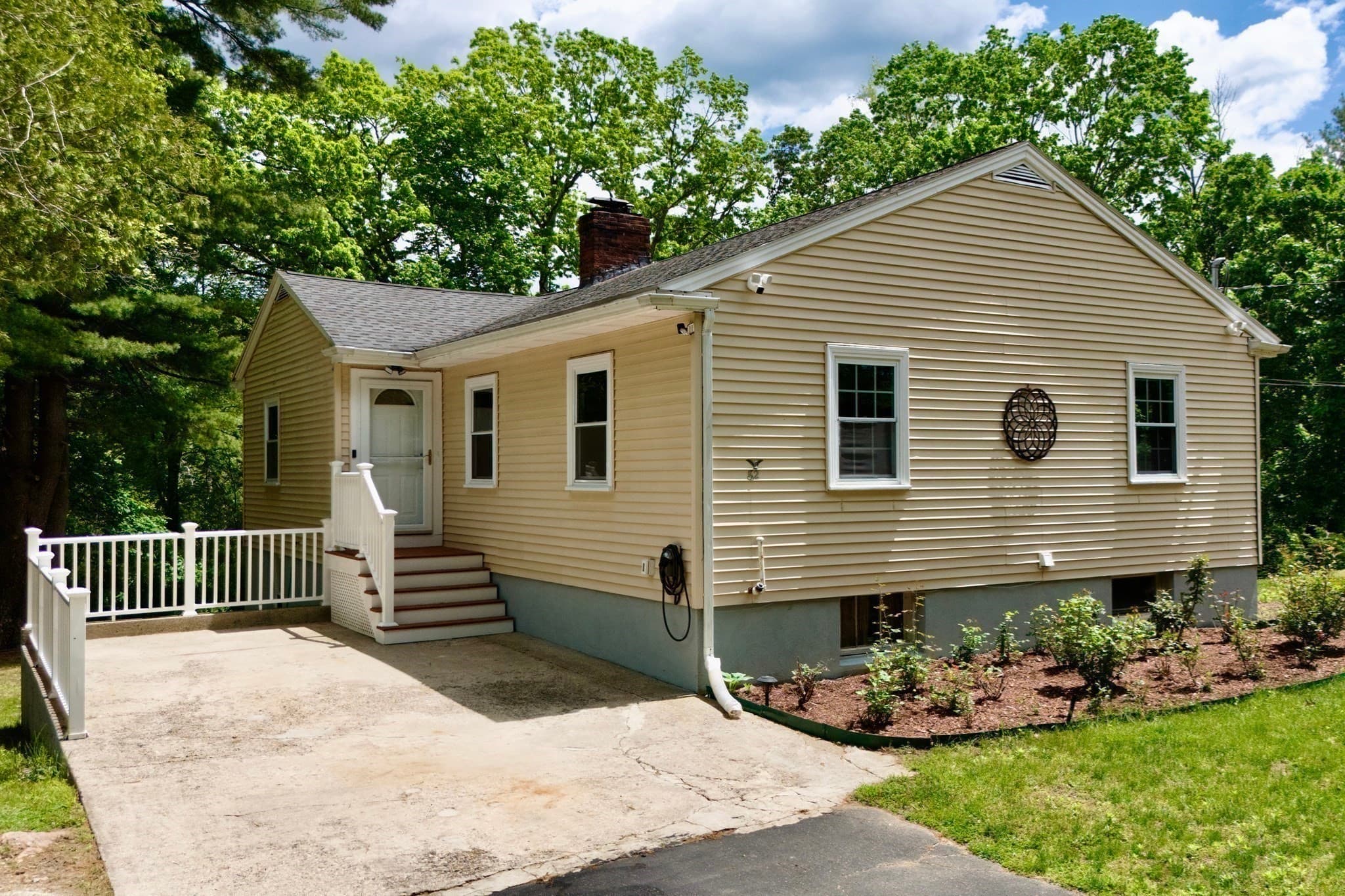 Single Family Residence at 82 Cottage St, Natick MA 01760, Natick, photo 3 of 31