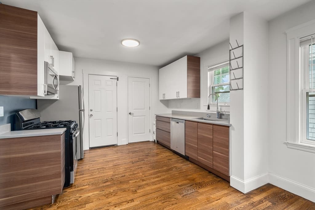 Multi Family at 5-7 Fenno Street, Cambridge MA 02138, Cambridge, photo 7 of 24