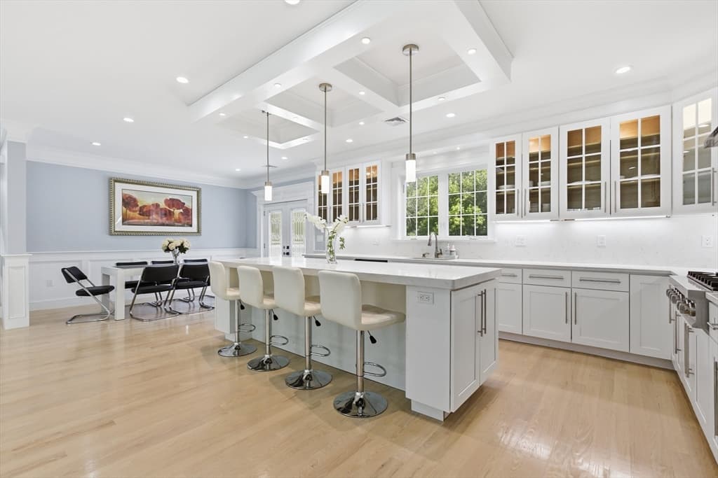 52 Ridgewood Rd, Milton MA 02186 photo 9