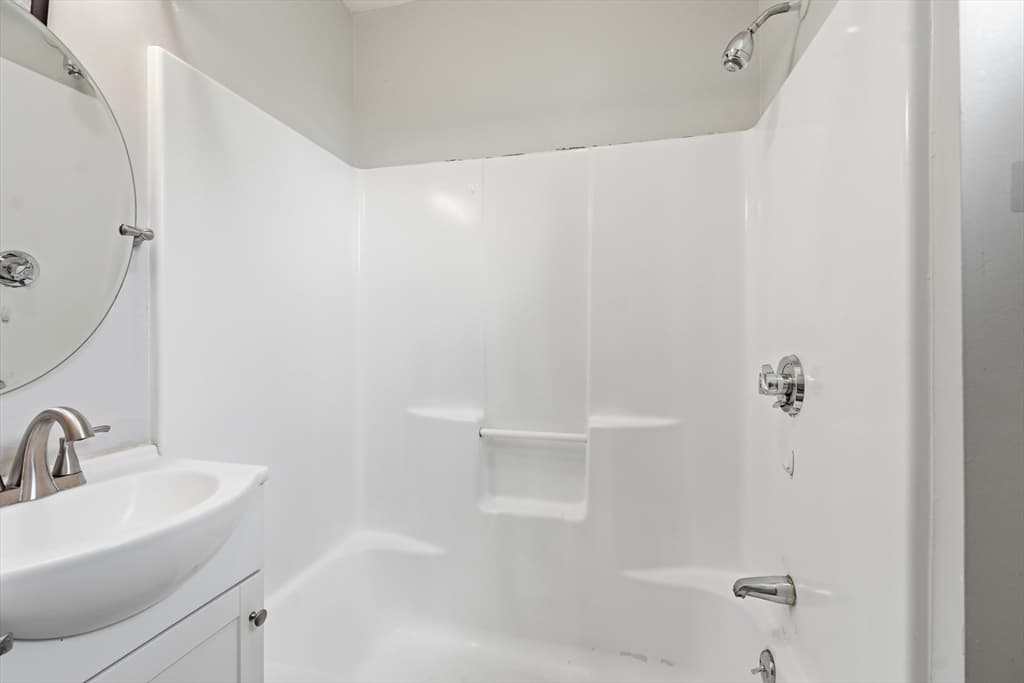 Single Family Residence at 68 Brooks St, Worcester MA 01606, photo 19 of 23