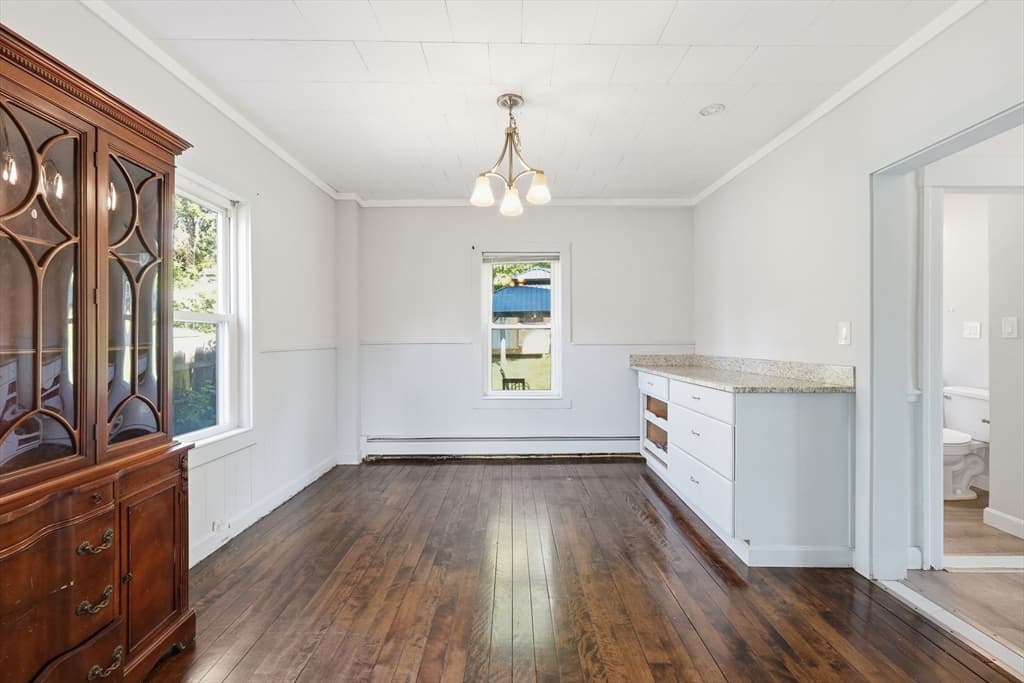 Single Family Residence at 68 Brooks St, Worcester MA 01606, photo 8 of 23