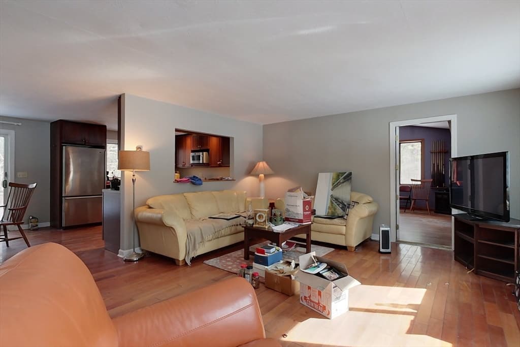 Single Family Residence at 113 West St, Pepperell MA 01463, Pepperell, photo 9 of 35