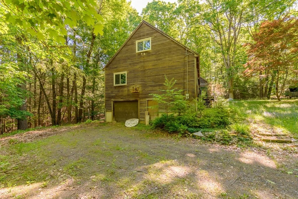 Single Family Residence at 113 West St, Pepperell MA 01463, Pepperell, photo 33 of 35