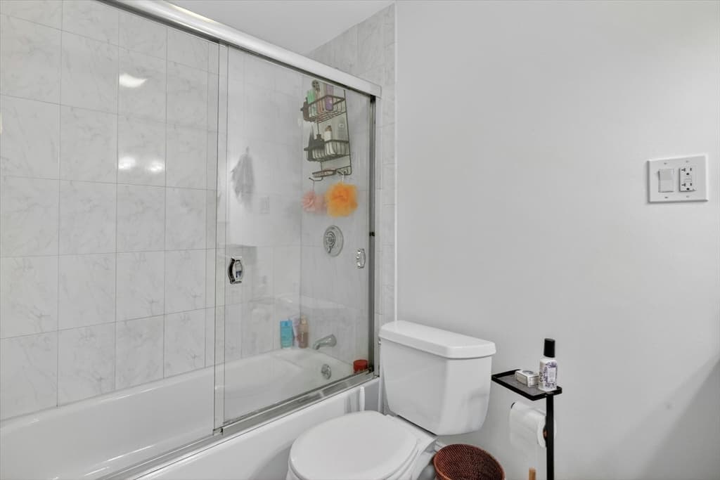 Condominium at 464 Commonwealth Ave # 51, Boston MA 02215, photo 10 of 18