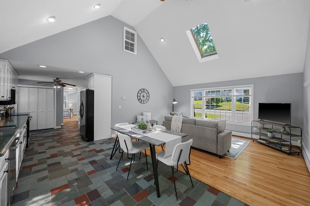 Single Family Residence at 123 Indian Hill Road, Worcester MA 01606, photo 6 of 25