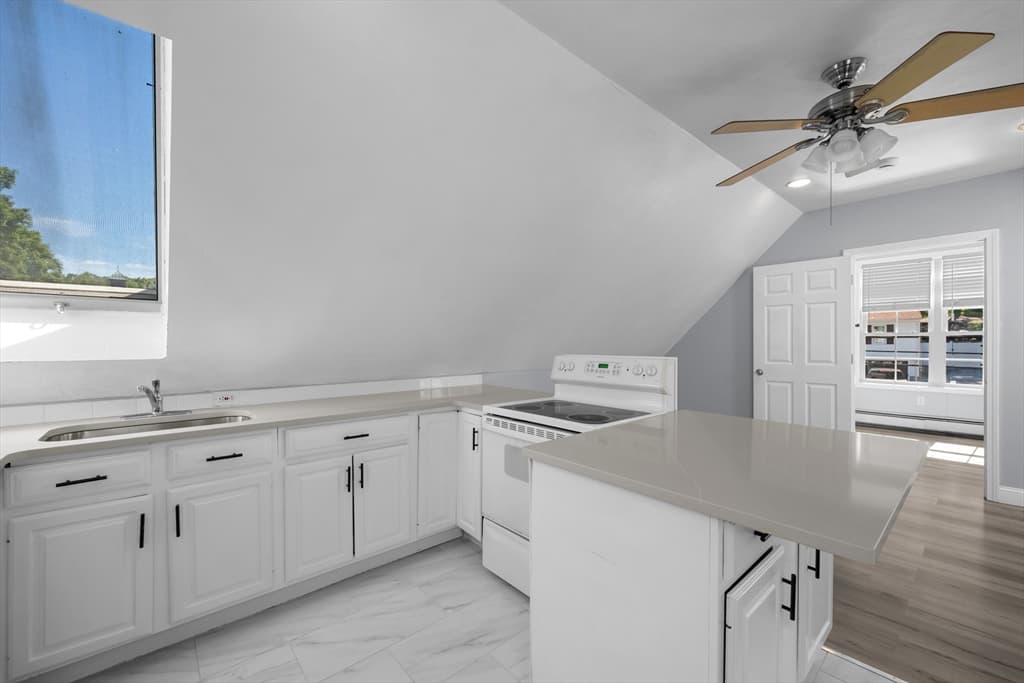 Single Family Residence at 123 Indian Hill Road, Worcester MA 01606, photo 17 of 25