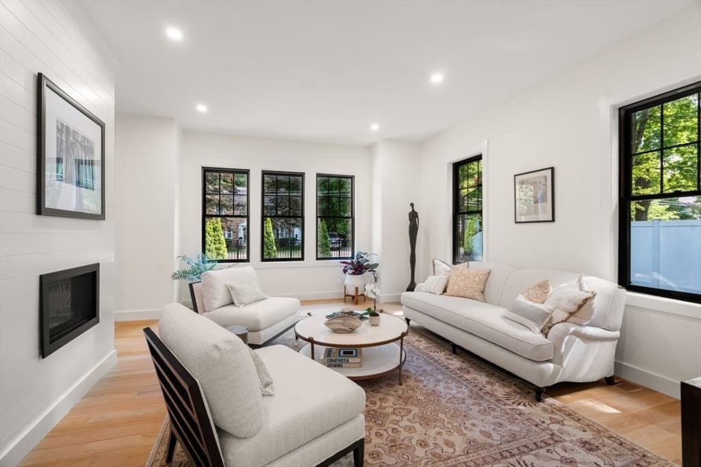 283 Walnut Street, Wellesley MA 02481 photo 16