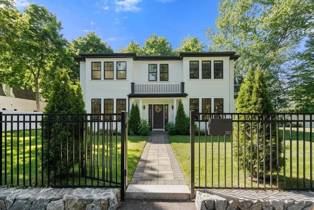 283 Walnut Street, Wellesley MA 02481 photo 33