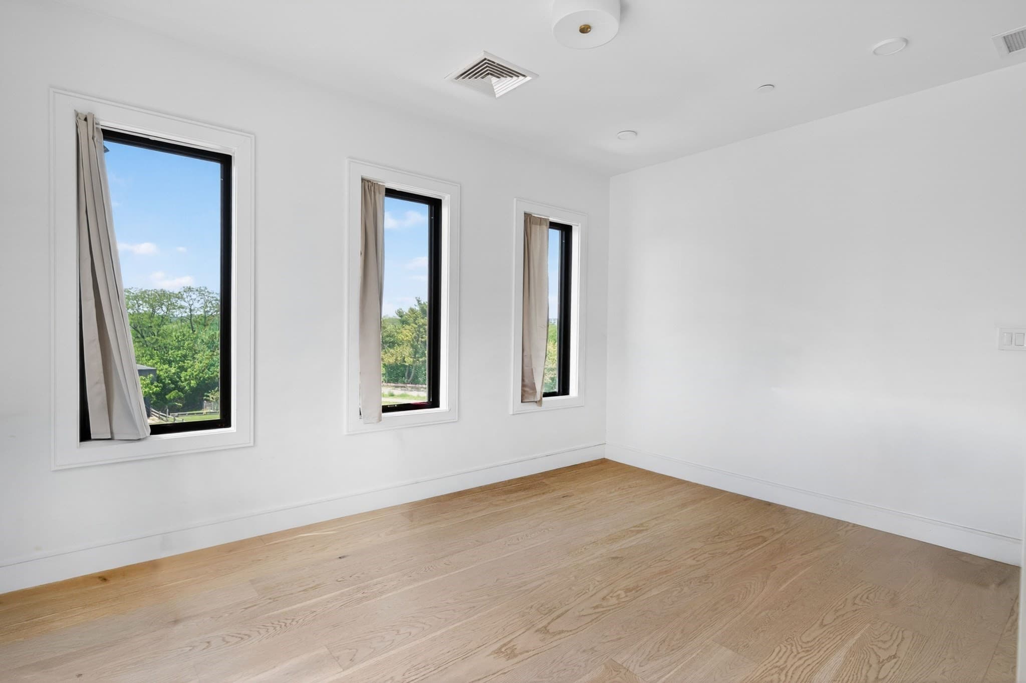 Condominium at 50 Leo M Birmingham # 302, Boston MA 02135, photo 10 of 30