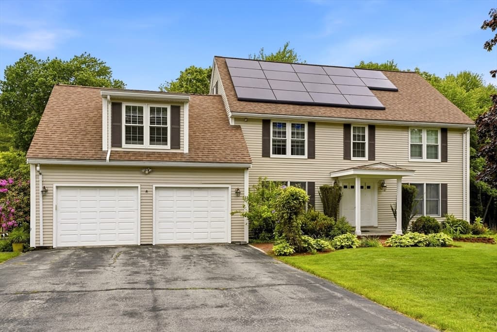 Single Family Residence at 11 Balmoral Drive, Methuen MA 01844, Methuen, photo 2 of 41